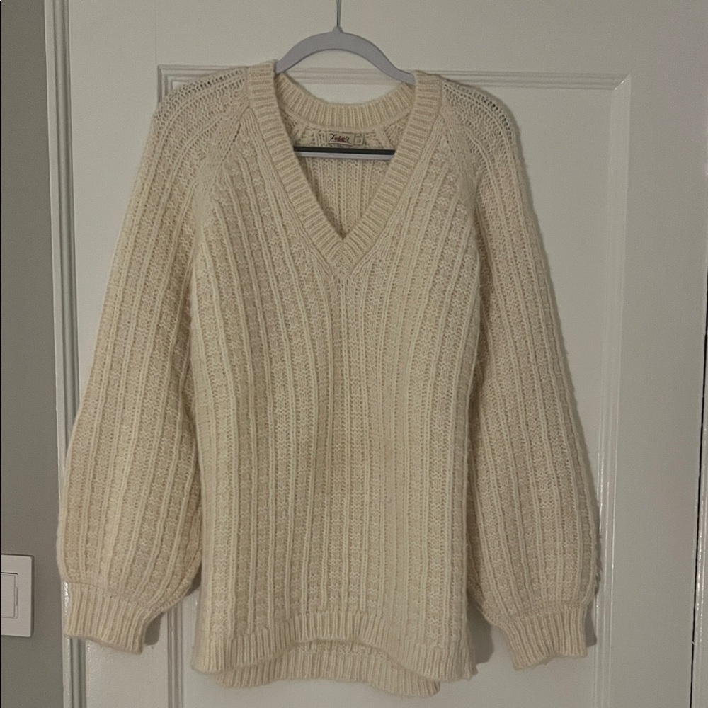 Faherty Cream V-Neck Sweater